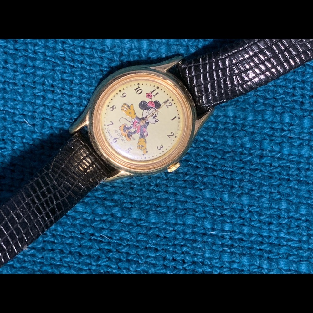 Minnie Mouse watch - Picture 6 of 6